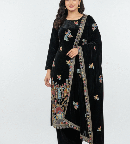 Velvet Suit Set with Embroidered Dupatta – Winter Glam Collection