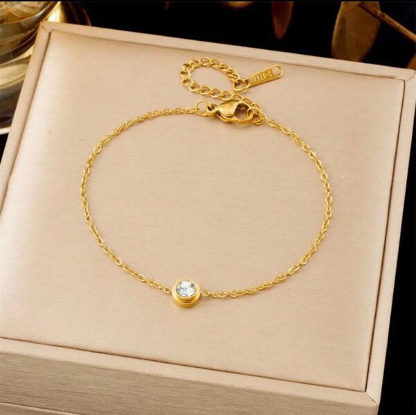 Luxury Titanium Steel Gold Bracelet – Minimal Crystal Chain