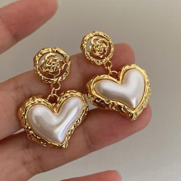 Vintage Heart Pearl Drop Earrings for Women