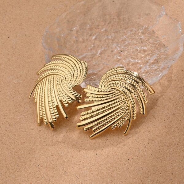 Conch Flower Spiral Ear Studs Stainless Steel