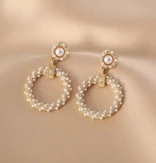 Second image of Luxury Pearl Gold-Tone Crystal Hoop Earrings
