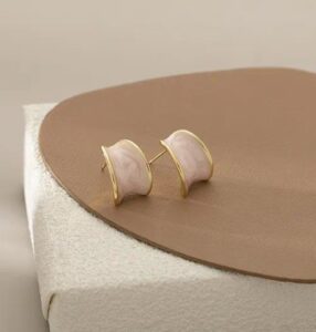 Elegant Beige, grey marble stud earrings with gold-tone border