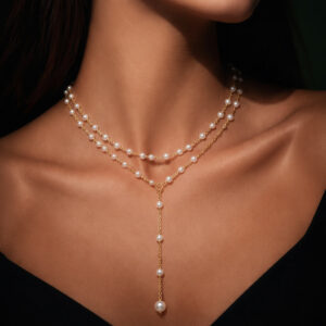 Elegant layered pearl design