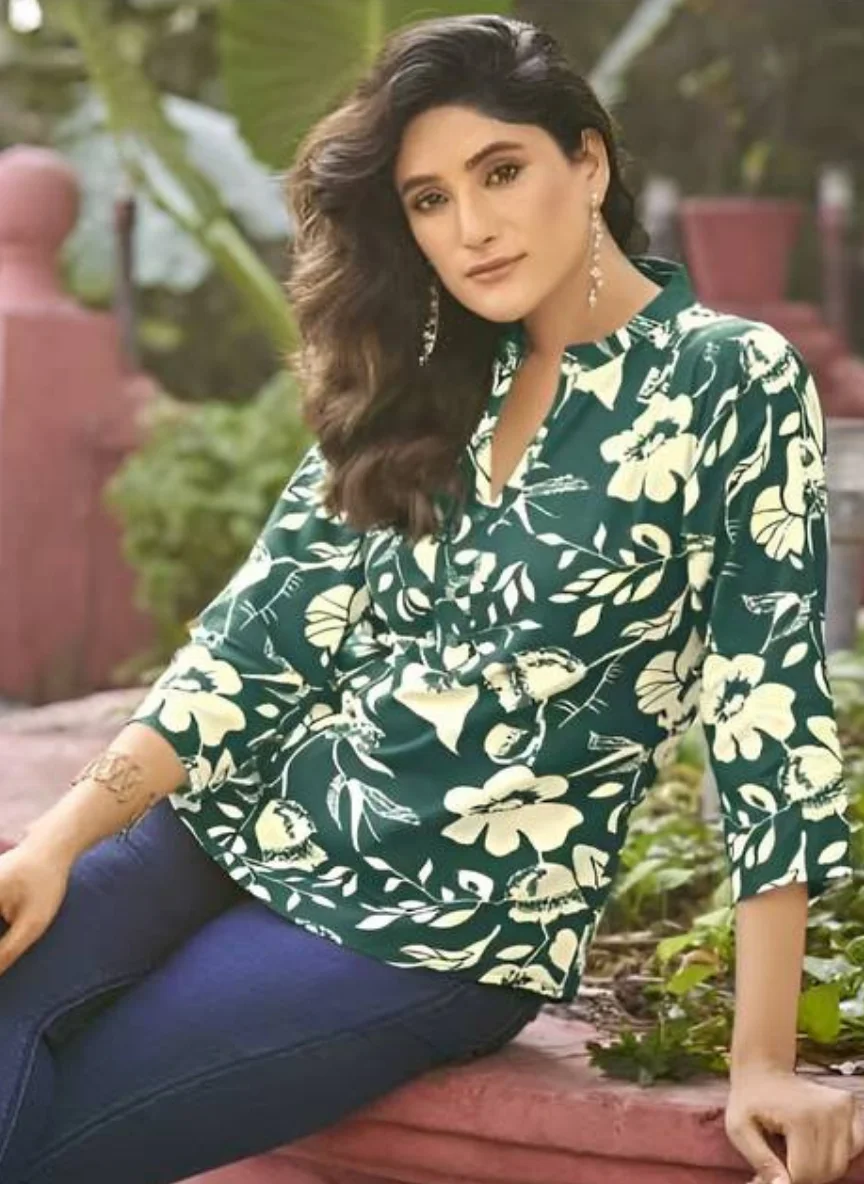 Second image of Casual Regular Sleeves Floral Print Dark Green Top